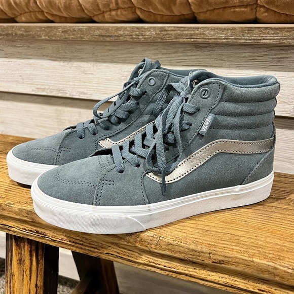 Vans Shoes - Vans Filmore High-Top Sneaker women size 6.5 blue never worn NWOT